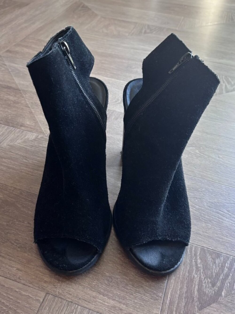 Urban Outfitters Black Genuine Suede Peep Toe Booties - Picture 2 of 8
